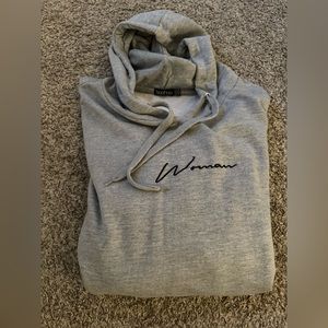 PLUS SIZE BOOHOO sweatshirt